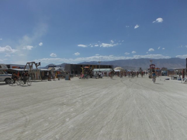 aroundtown11.jpg