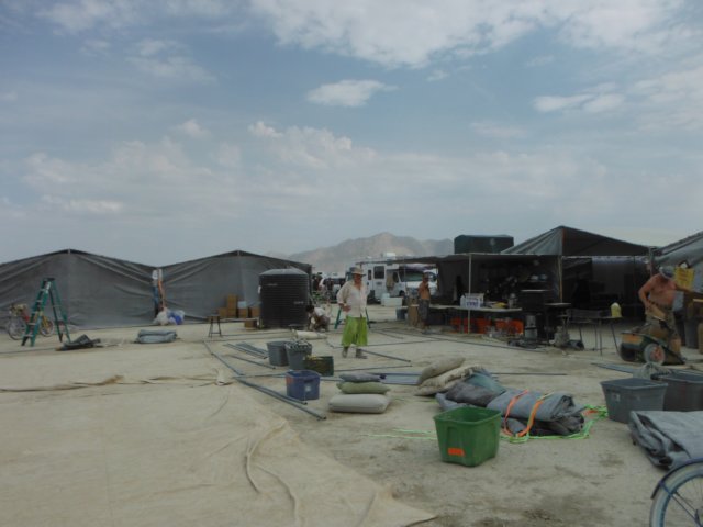 tearingdowncamp2.jpg