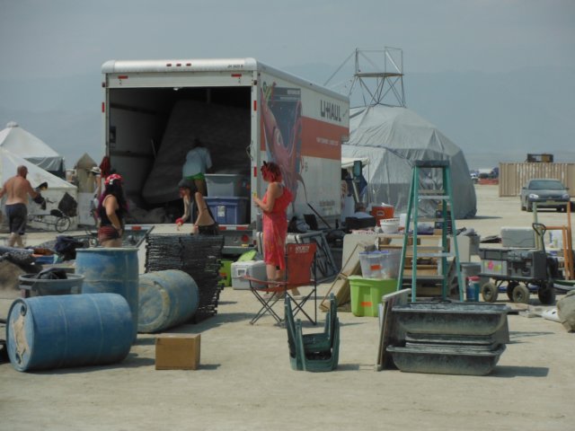 tearingdowncamp9.jpg