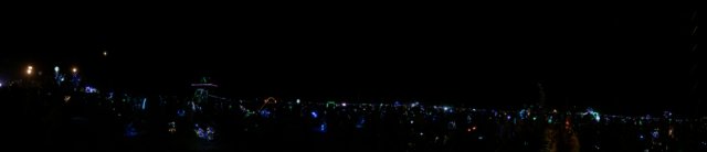 crowd5.jpg