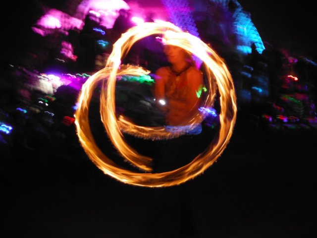 firespinning3.jpg